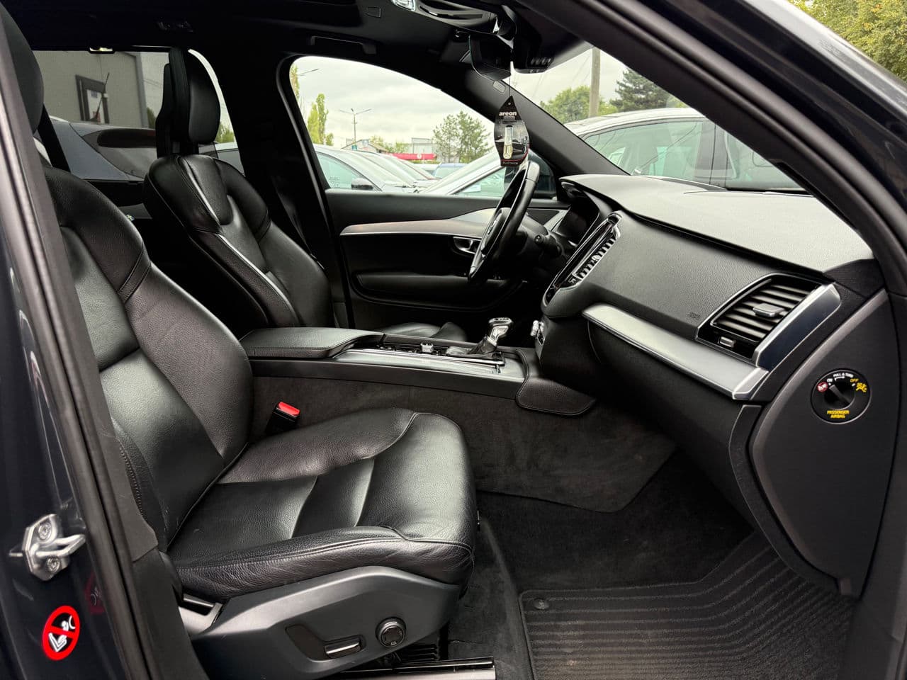 Volvo XC 90 2016 — Миниатюра 14