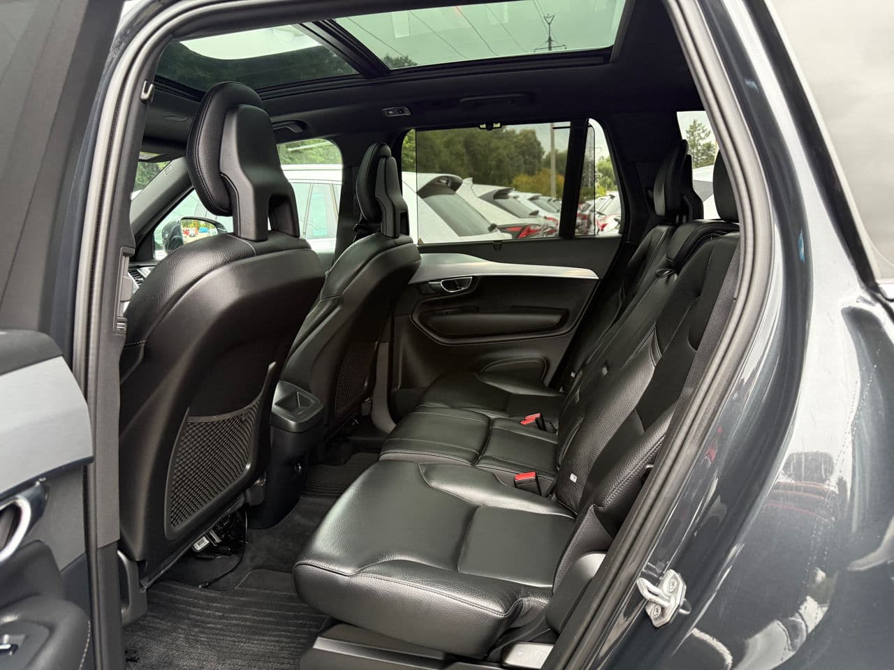 Volvo XC 90 2016 — Миниатюра 16