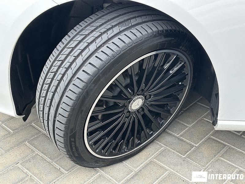 Mercedes C 180 2023 — Миниатюра 18