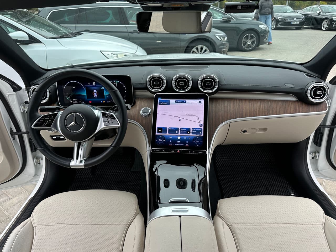 Mercedes C 180 2023 — Миниатюра 6