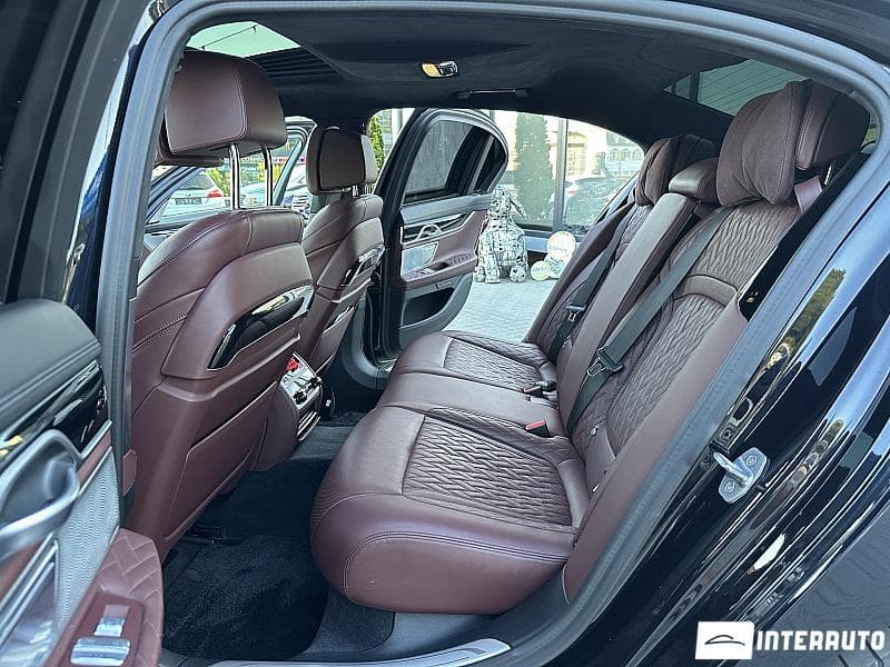 BMW 745e 2019 — Миниатюра 14