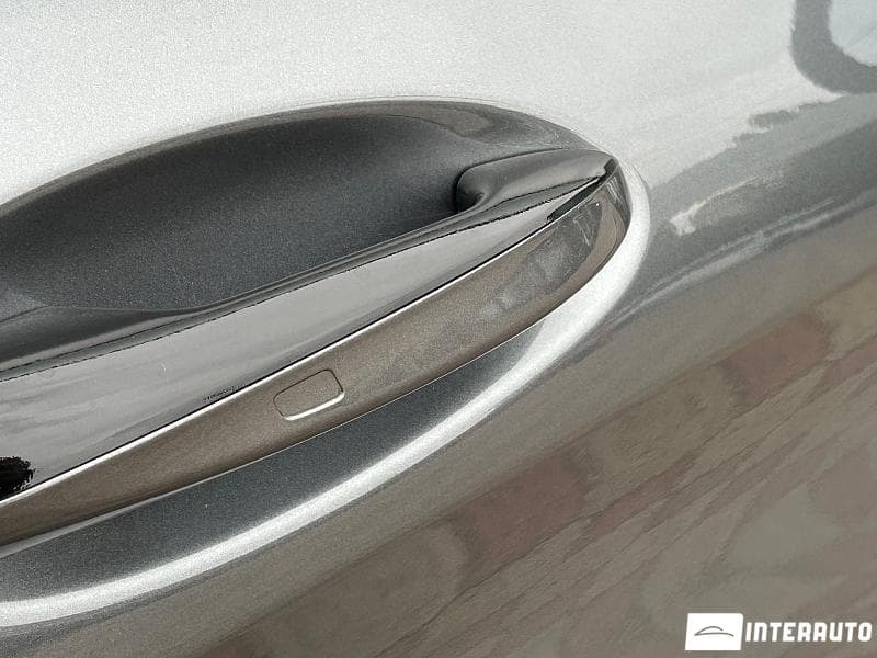 Mercedes C 350e 2018 — Миниатюра 5