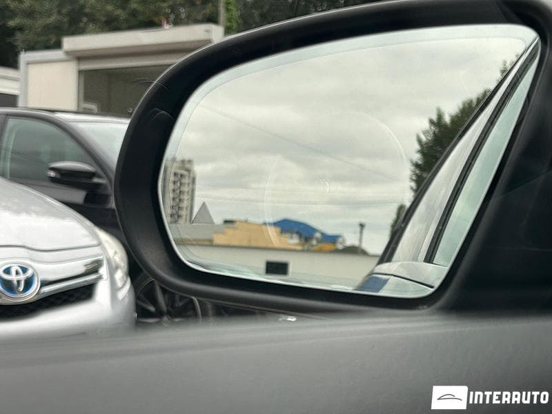 Mercedes C 350e 2018 — Миниатюра 6