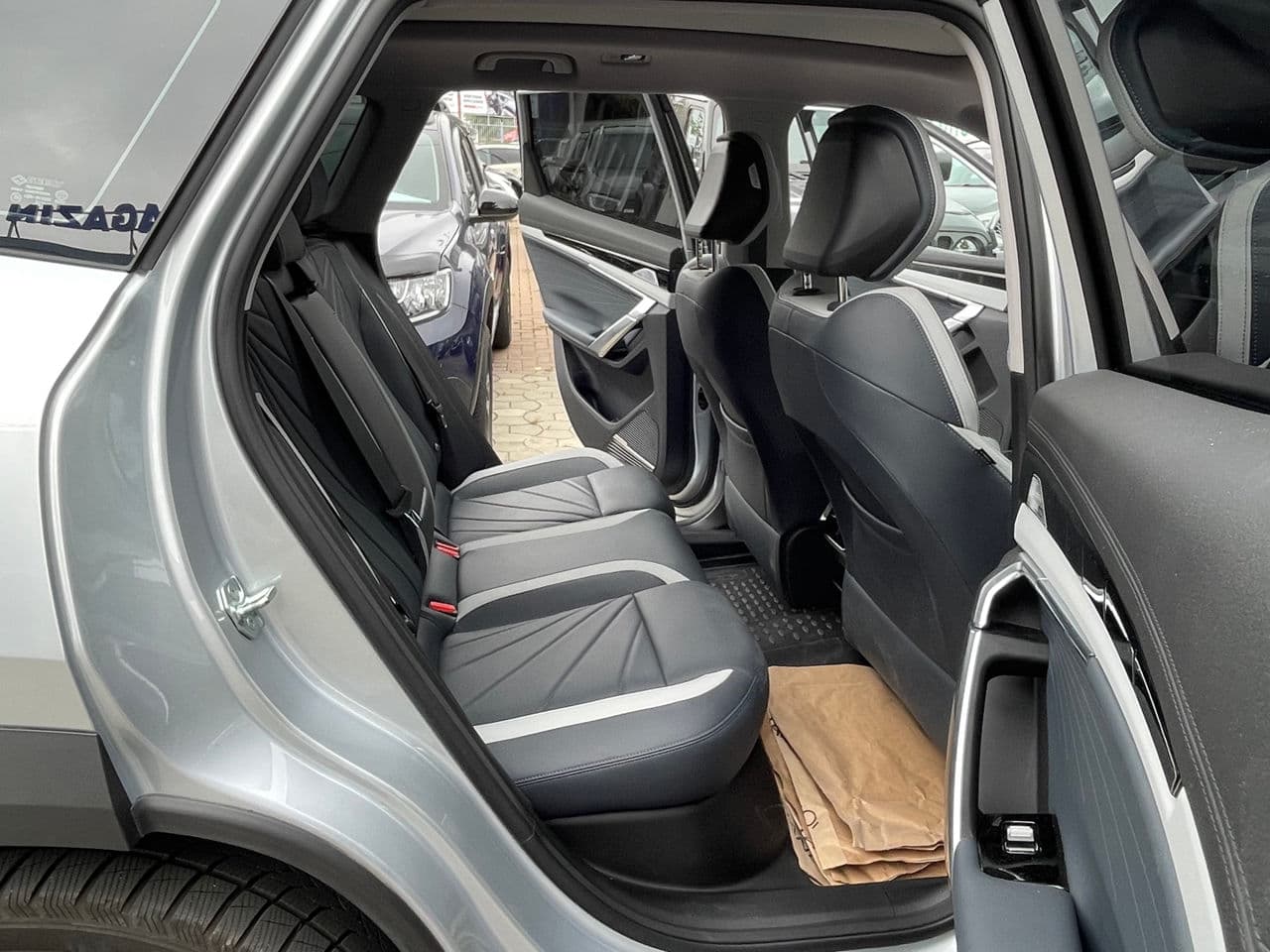 2024 Geely Atlas — Miniatură 18