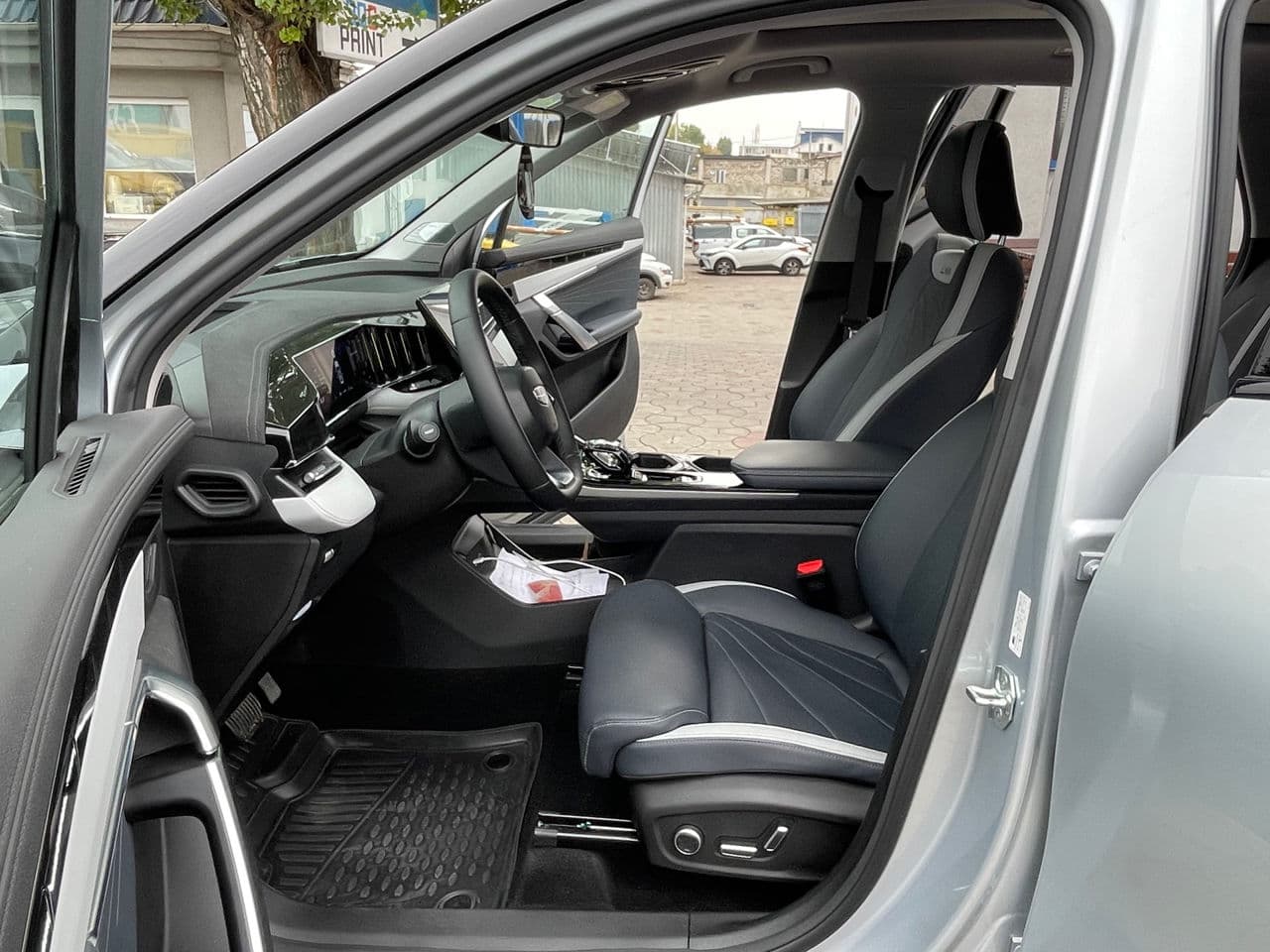 2024 Geely Atlas — Miniatură 8
