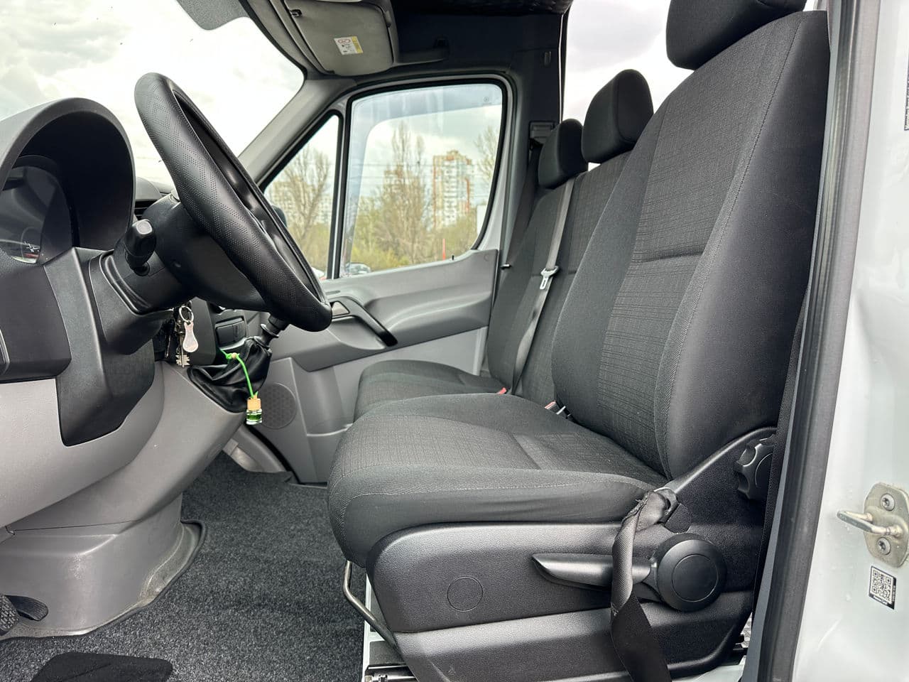 Mercedes Sprinter 2018 — Миниатюра 5