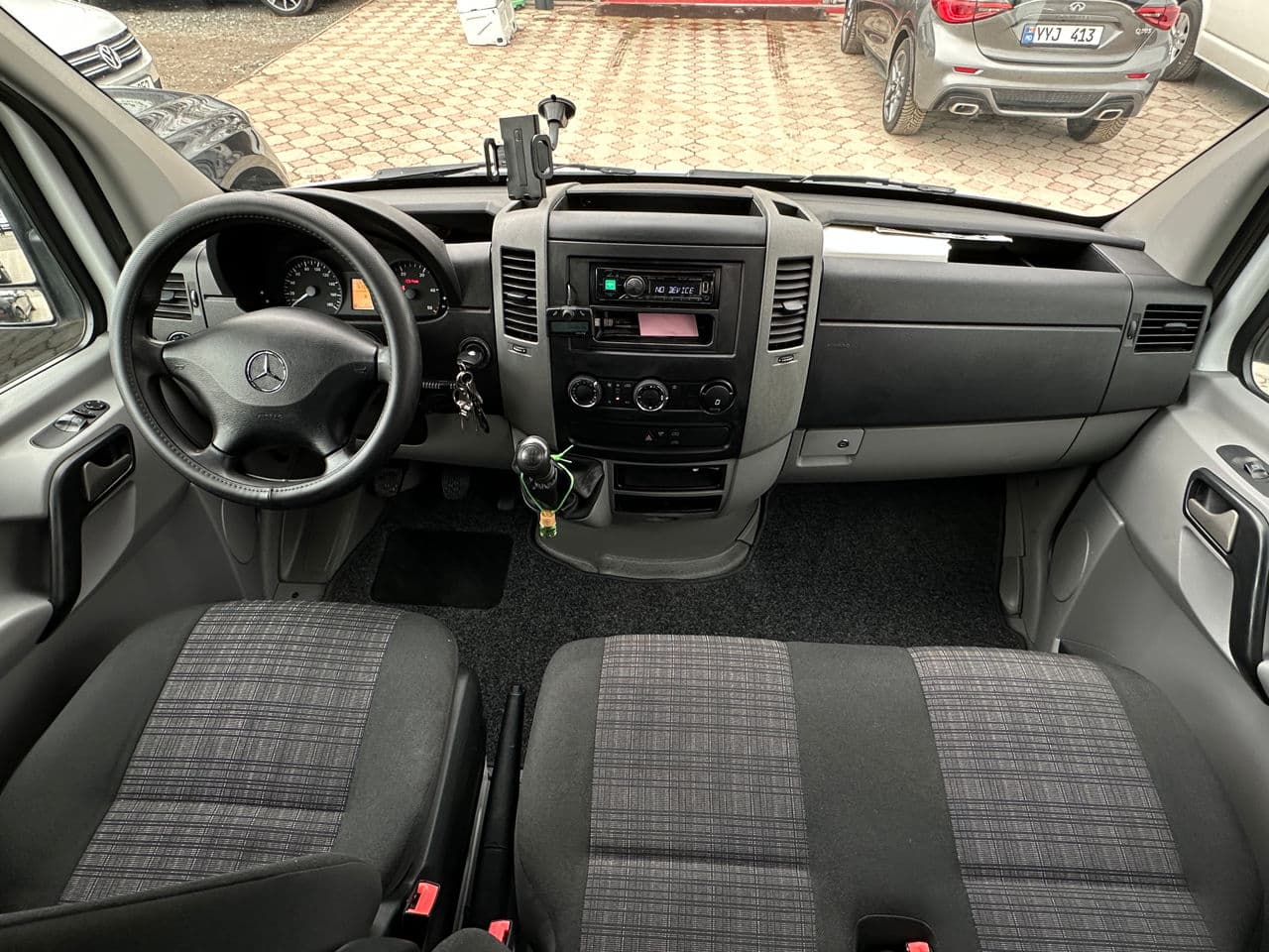 Mercedes Sprinter 2018 — Миниатюра 7