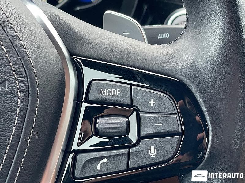 BMW 530 2018 — Миниатюра 12