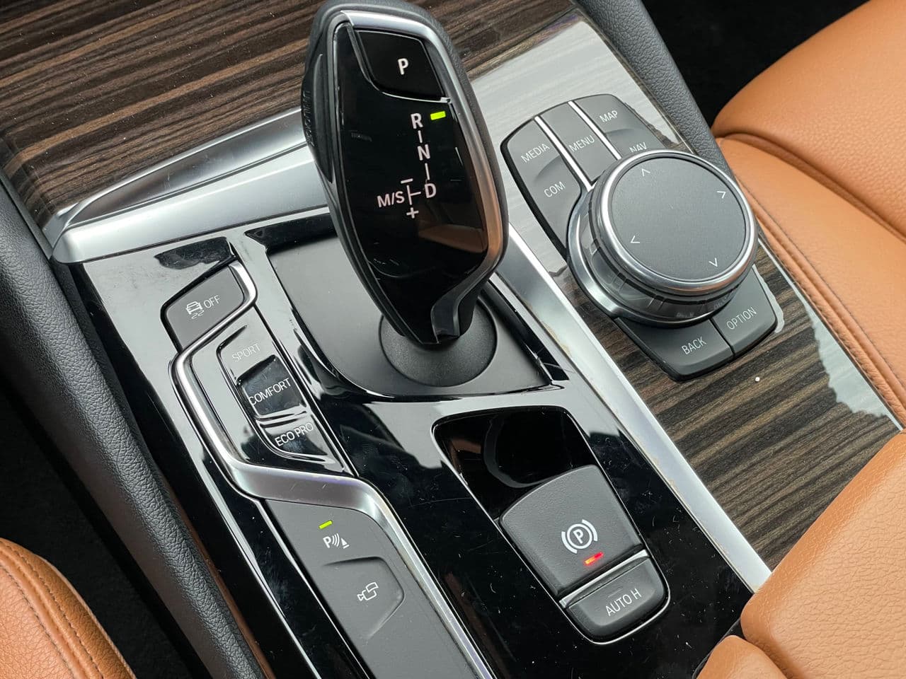 BMW 530 2018 — Миниатюра 15