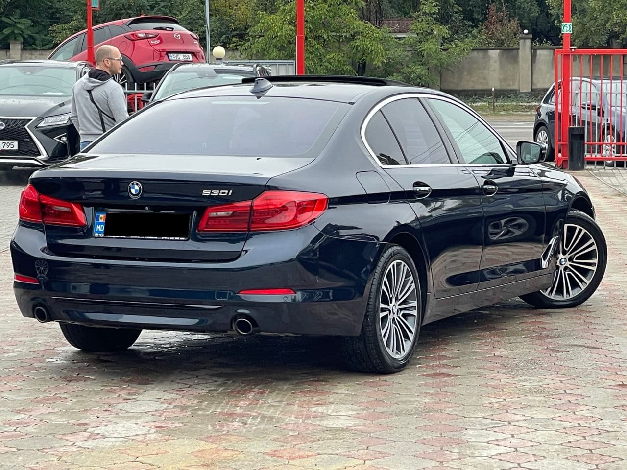 BMW 530 2017 — Миниатюра 3