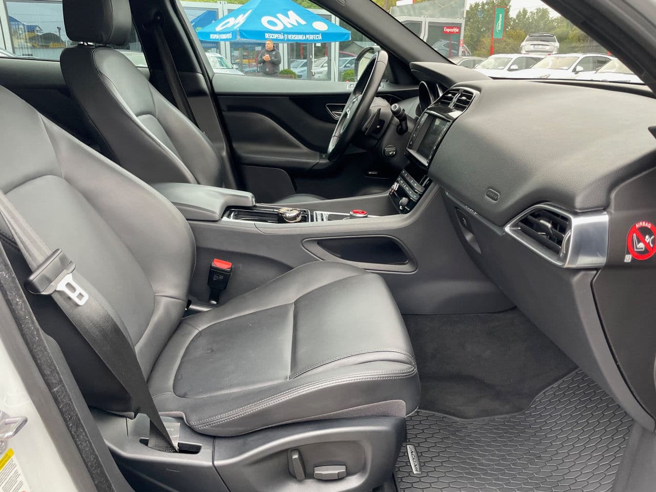 Jaguar F-Pace 2018 — Миниатюра 14