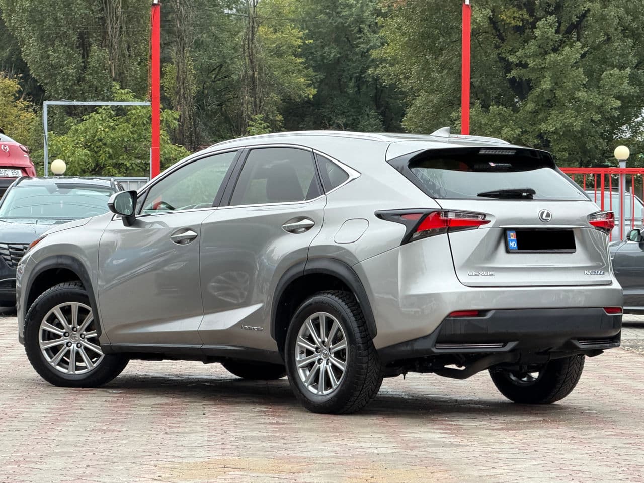 Lexus NX 300H 2014 — Миниатюра 2