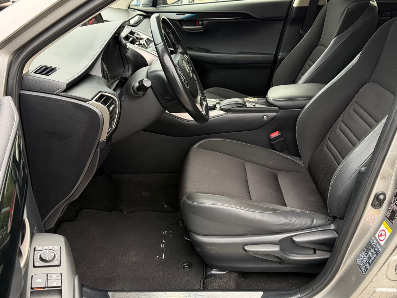 Lexus NX 300H 2014 — Миниатюра 7