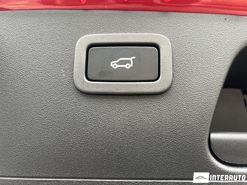 Jaguar E-Pace 2019 — Миниатюра 25