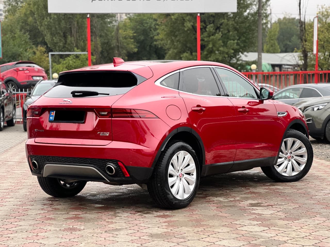 Jaguar E-Pace 2019 — Миниатюра 3