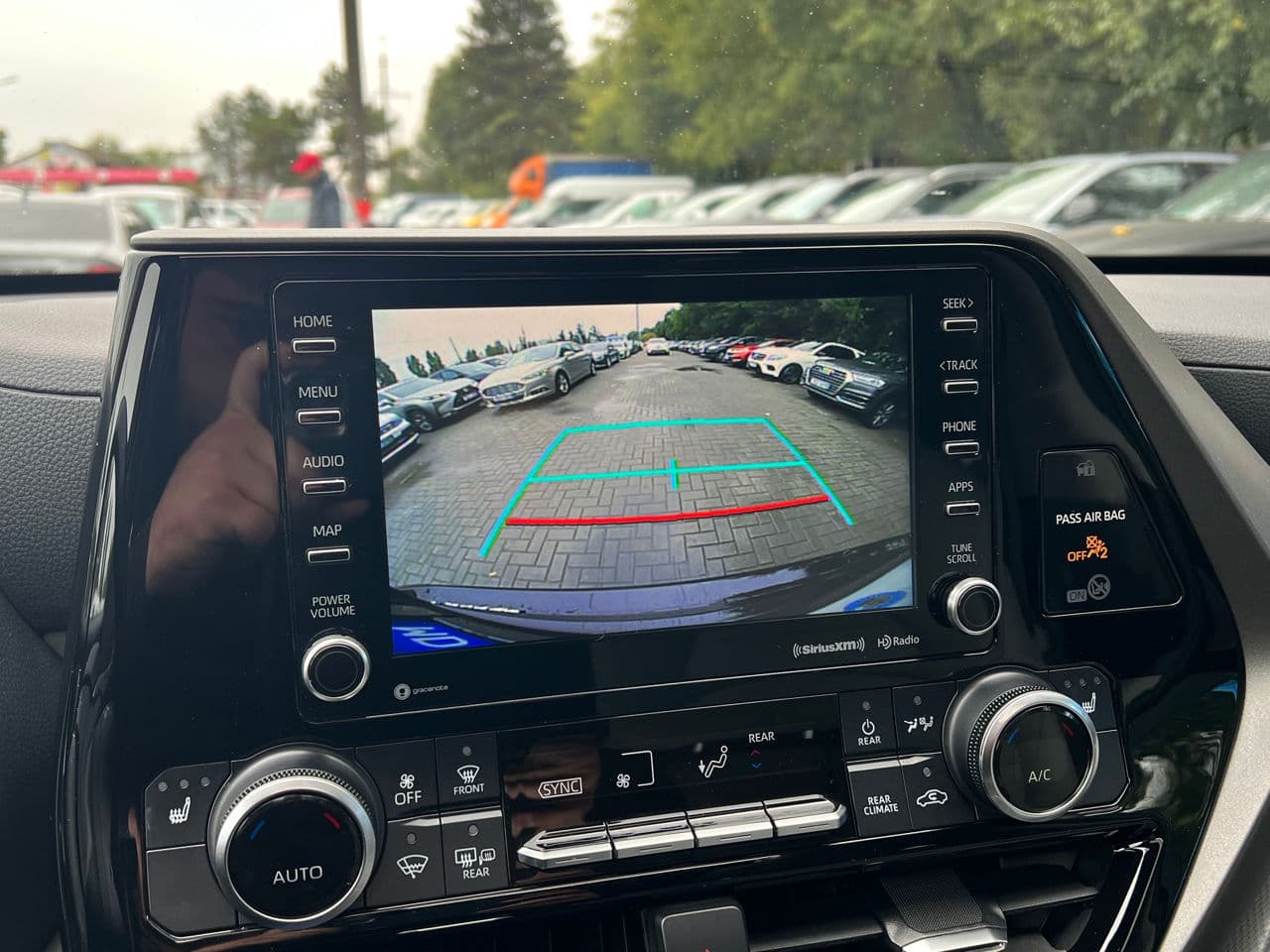 Toyota Highlander 2020 — Миниатюра 13