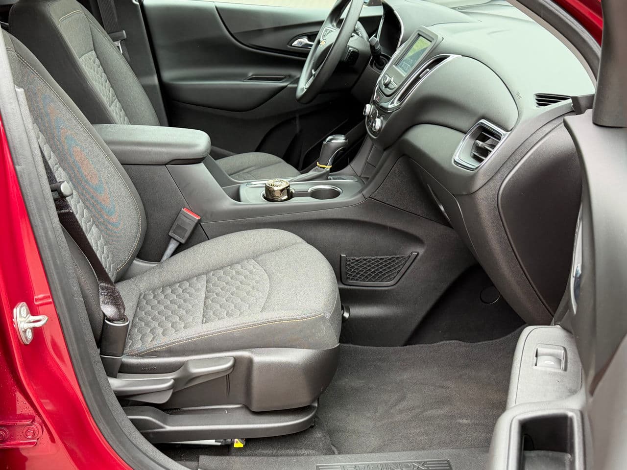 Chevrolet Equinox 2018 — Миниатюра 15