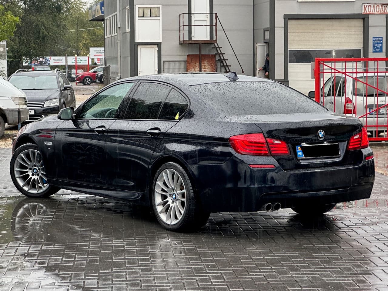 BMW 520 2016 — Миниатюра 2