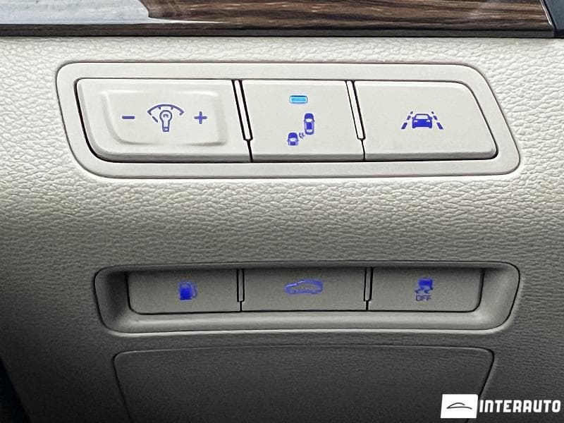 Hyundai Sonata 2016 — Миниатюра 13