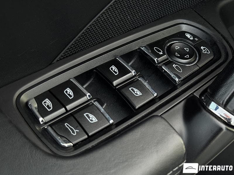 Porsche Cayenne S Hybrid 2016 — Миниатюра 13