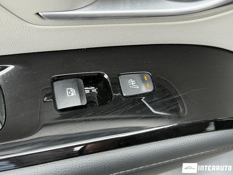 Hyundai Tucson 2022 — Миниатюра 16
