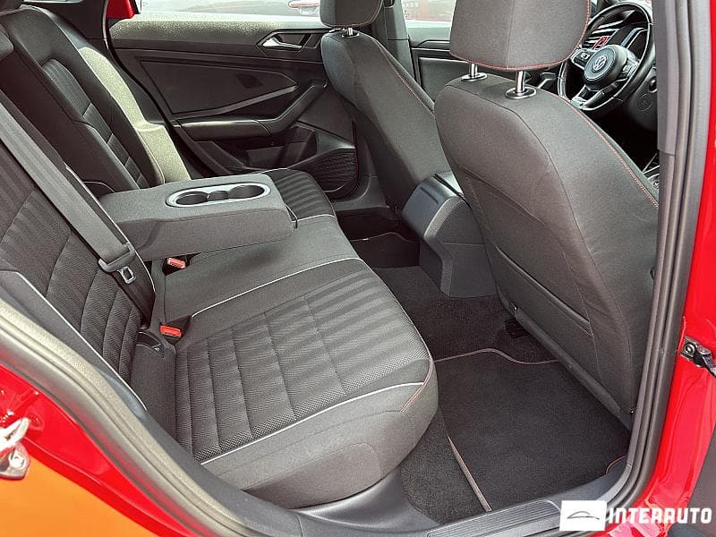 Volkswagen Jetta GLI 2019 — Миниатюра 18
