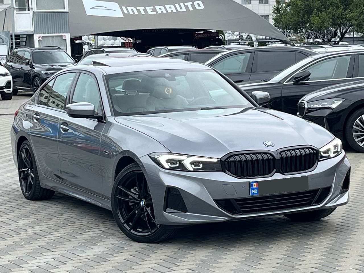 BMW 330E 2022 — Миниатюра 3