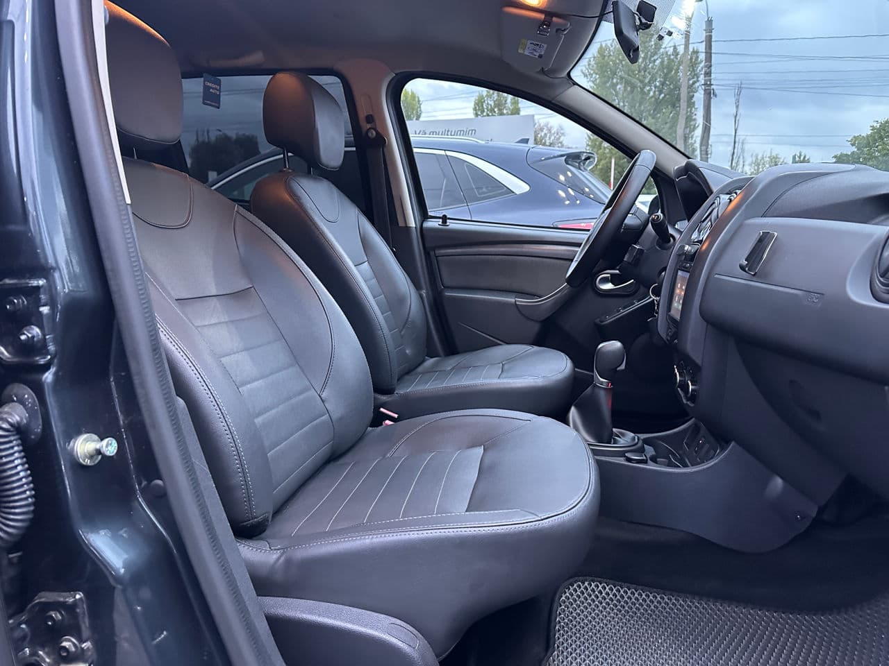 Dacia Duster 2017 — Миниатюра 12