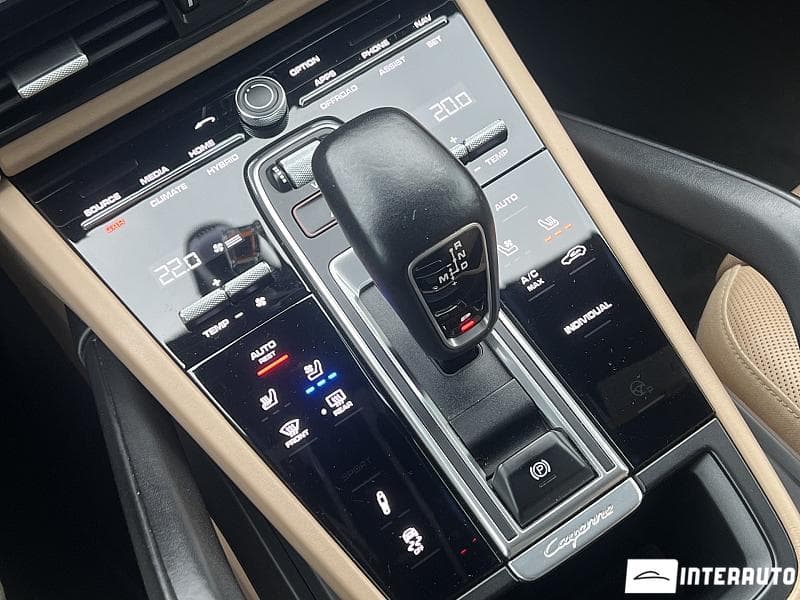 Porsche Cayenne E-Hybrid 2019 — Миниатюра 15