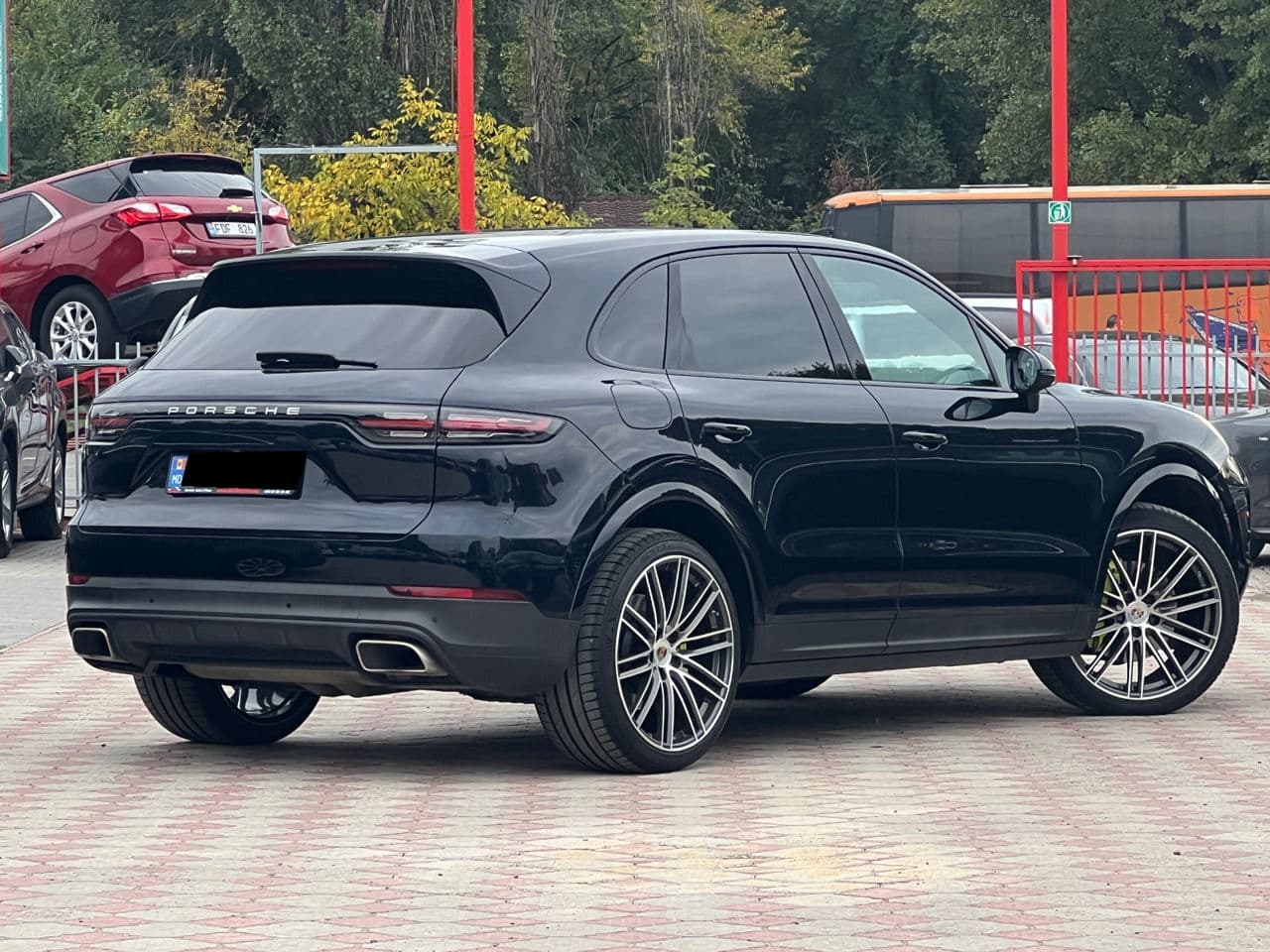 Porsche Cayenne E-Hybrid 2019 — Миниатюра 3