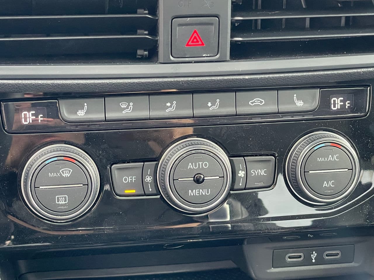 Volkswagen Jetta 2020 — Миниатюра 16