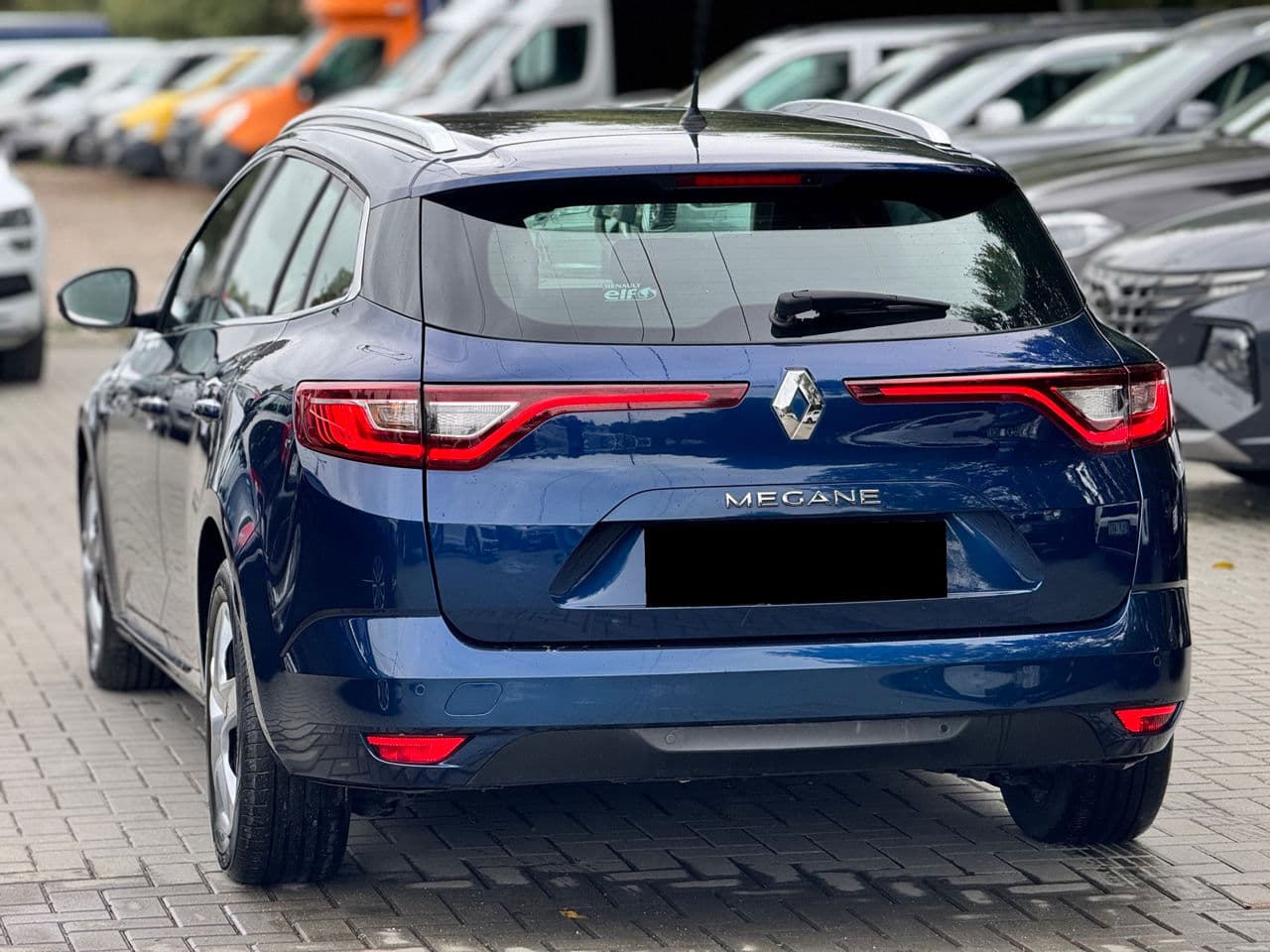 Renault Megane 2019 — Миниатюра 2