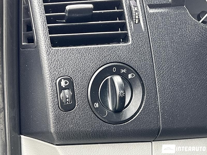 Mercedes Sprinter 2015 — Миниатюра 16