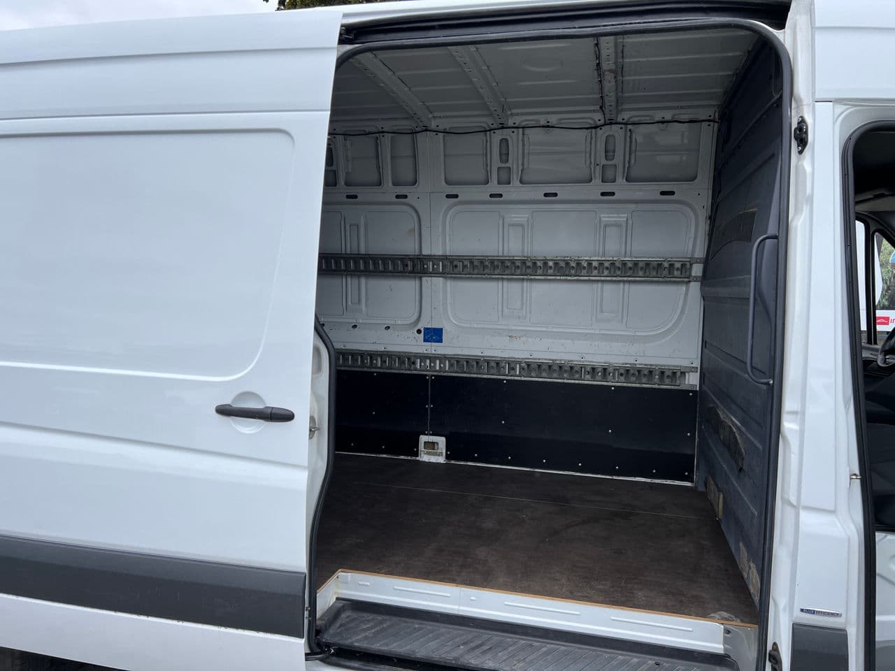 Mercedes Sprinter 2015 — Миниатюра 13