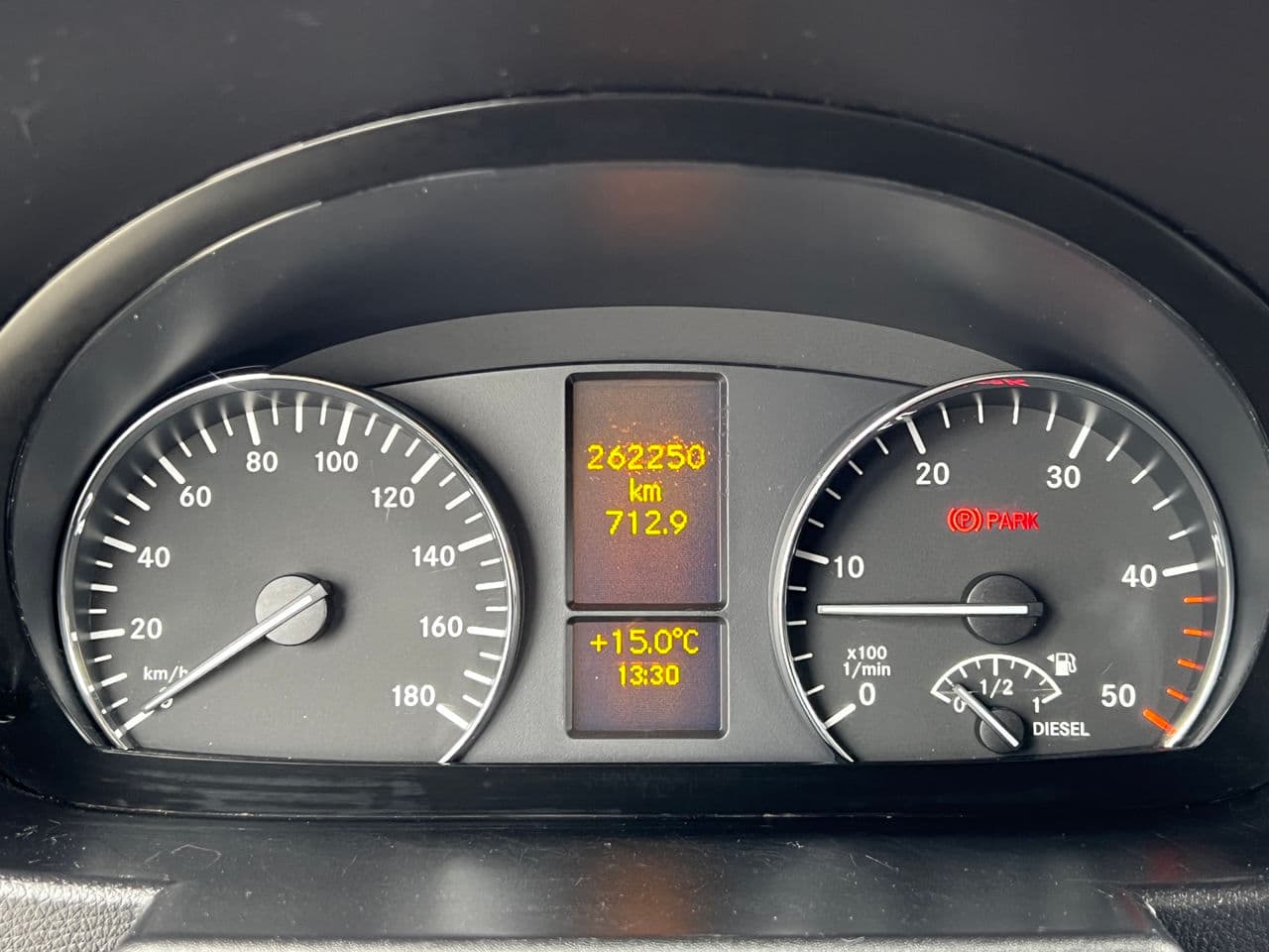 Mercedes Sprinter 2015 — Миниатюра 7