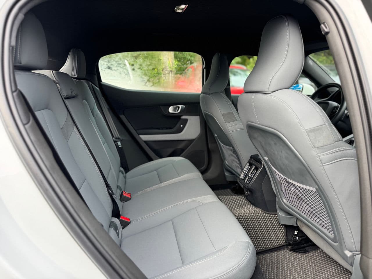 Volvo Polestar 2 2022 — Миниатюра 16