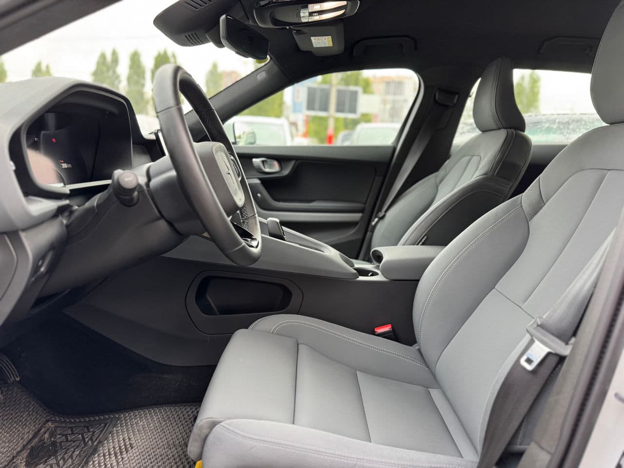Volvo Polestar 2 2022 — Миниатюра 7