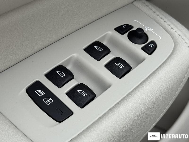 Volvo XC 60 2023 — Миниатюра 16