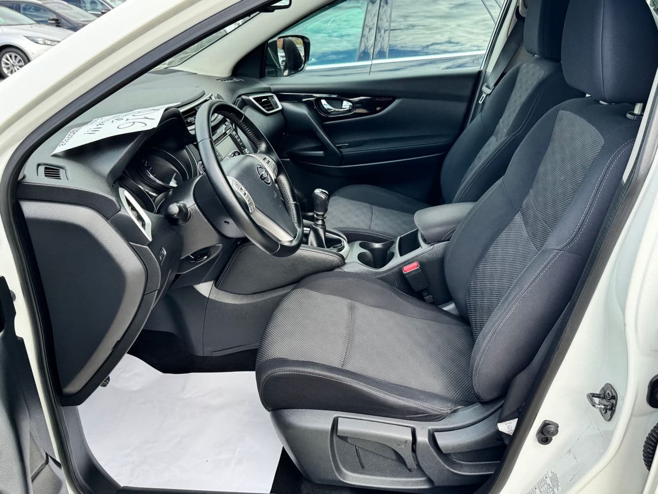 Nissan Qashqai 2016 — Миниатюра 5