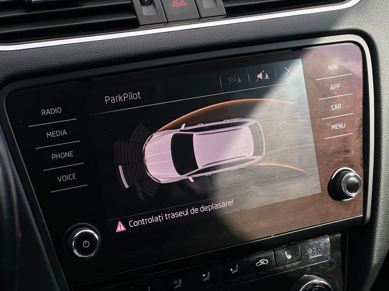 Skoda Octavia 2018 — Миниатюра 10