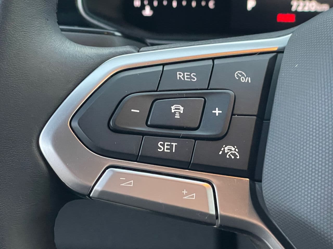 Volkswagen Jetta 2025 — Миниатюра 8