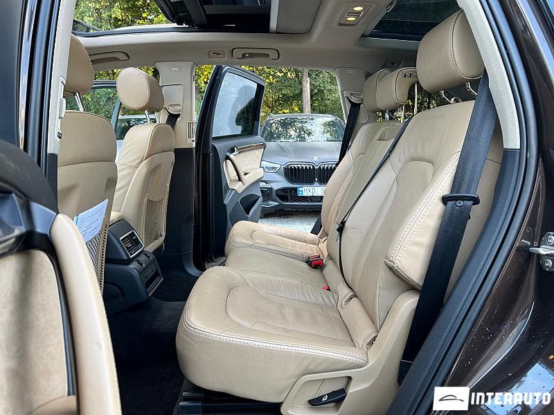 Audi Q7 2010 — Миниатюра 19