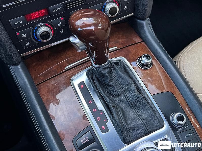 Audi Q7 2010 — Миниатюра 15