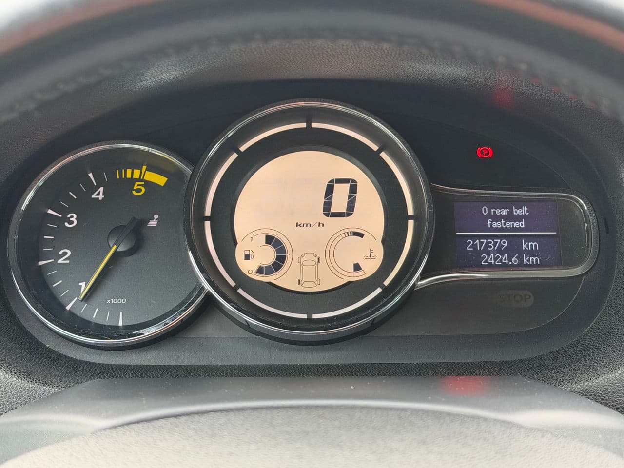 2015 Renault Megane — Miniatură 9