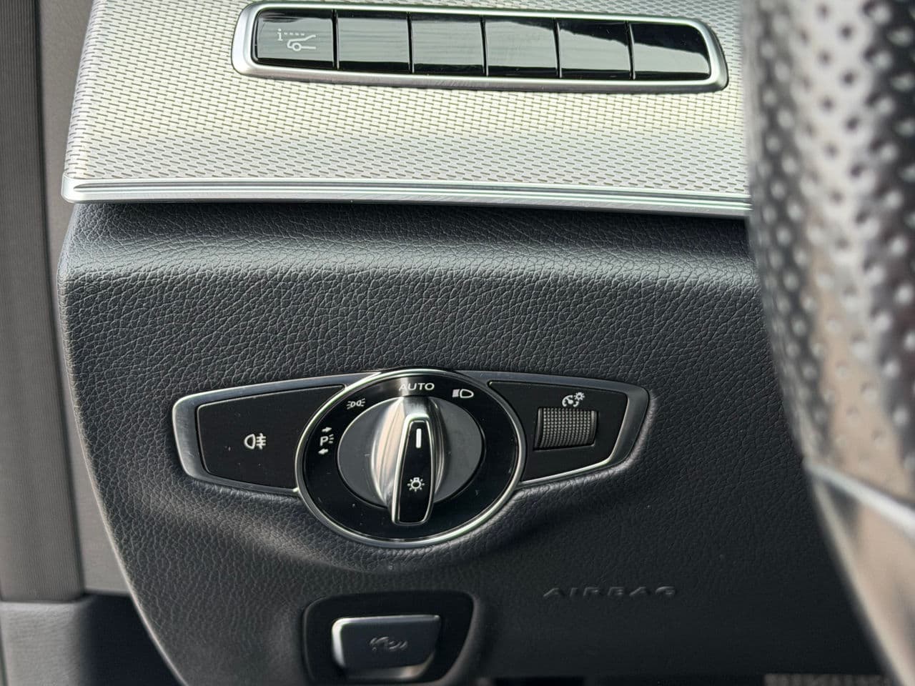 Mercedes E 200 2018 — Миниатюра 9