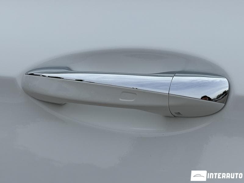 Mercedes E 200 2018 — Миниатюра 5