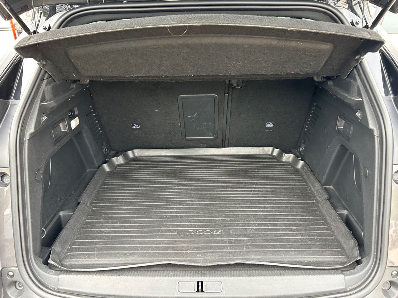 Peugeot 3008 2020 — Миниатюра 19