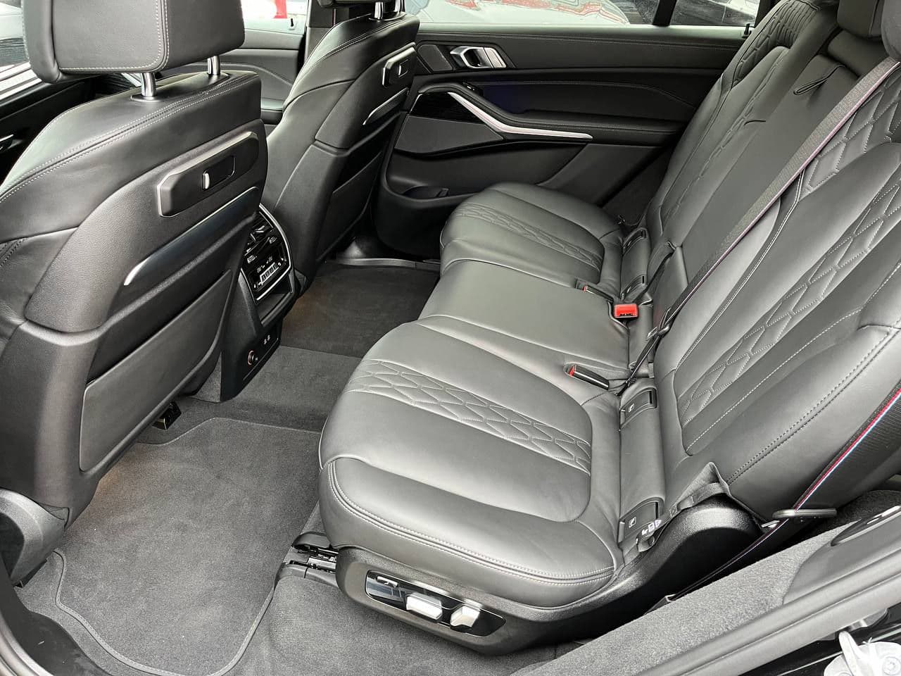 BMW X7 4.0d 2023 — Миниатюра 19