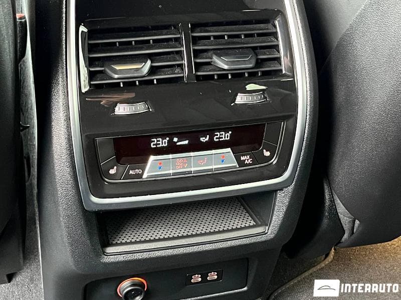 BMW X7 4.0d 2023 — Миниатюра 18