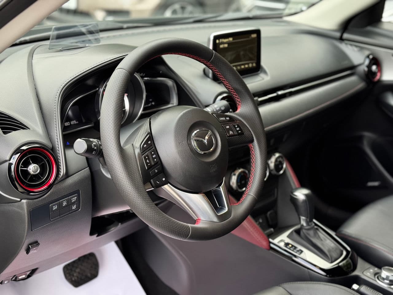 Mazda CX-3 2017 — Миниатюра 10